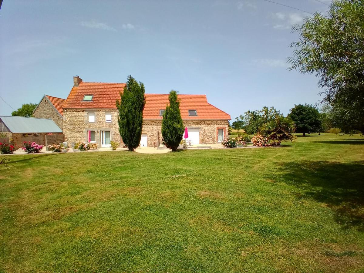 La Ferme D' Emerentine Bacilly Kültér fotó